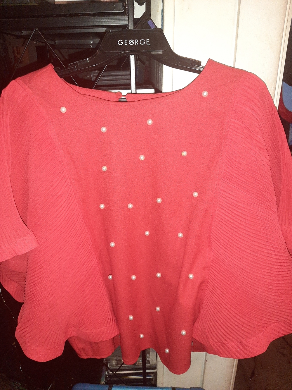 Fashion Red Pearl-Embellished Women's Top